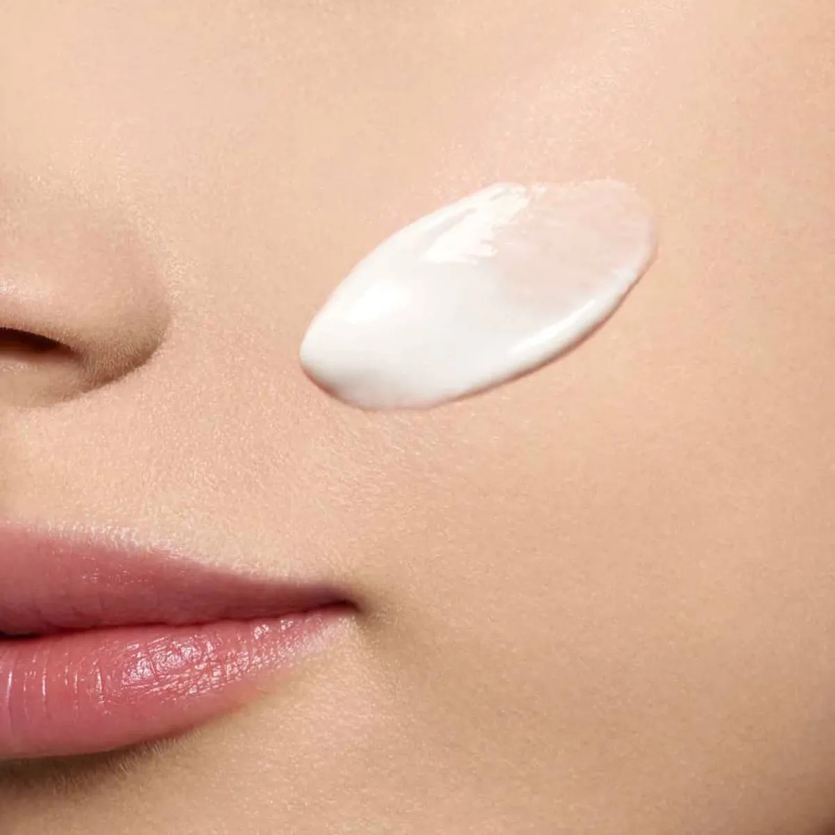 Clarins Soin Anti-Tâches|Soin Spécifique|- Bright Plus - Emulsion hydratante anti-taches 75 ml