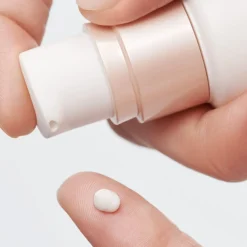 Clarins Soin Spécifique|- Calm-Essentiel - Emulsion Apaisante