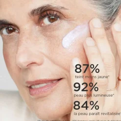 Clarins Soin Anti-Âge|Crèmes De Jour|- Nutri Lumière - Crème jour embellissante revitalisante