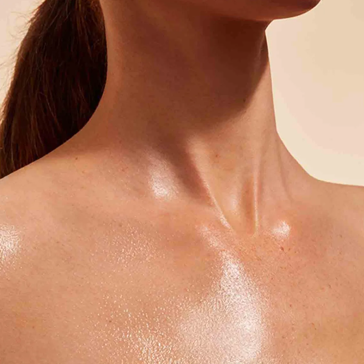 Clarins Brume Solaire|Protection Solaire|- SUNCARE Brume Solaire Embellissante Très Haute Protection Corps SPF50+ 150 ml