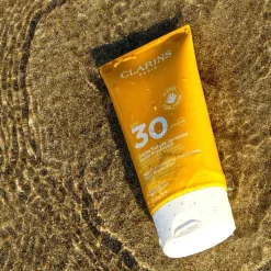 Clarins Crème Solaire Corps|Protection Solaire|- SUNCARE Crème Solaire Jeunesse Haute Protection SPF30 - Protection solaire corps UVA/UVB 30 150 ml