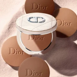 Dior Poudre Soleil|- Forever Natural Bronze - Poudre bronzante bonne mine 95 % de pigments d'origine minérale