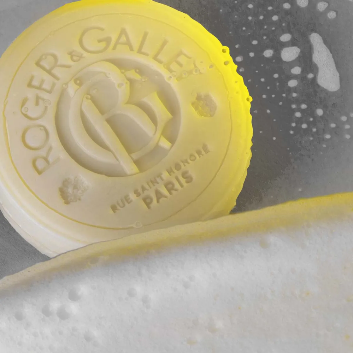 Roger & Gallet Eau Parfumée|Nettoyant|- Coffret Cologne Twist - Eau de Cologne 100ml + Pain Nettoyant 3-en-1 100g